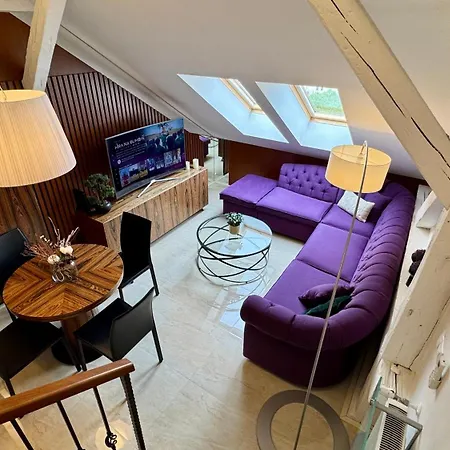 Apartman Kosice - Hlavna Ulica, Centrum, Netflix, Parking Exterior photo