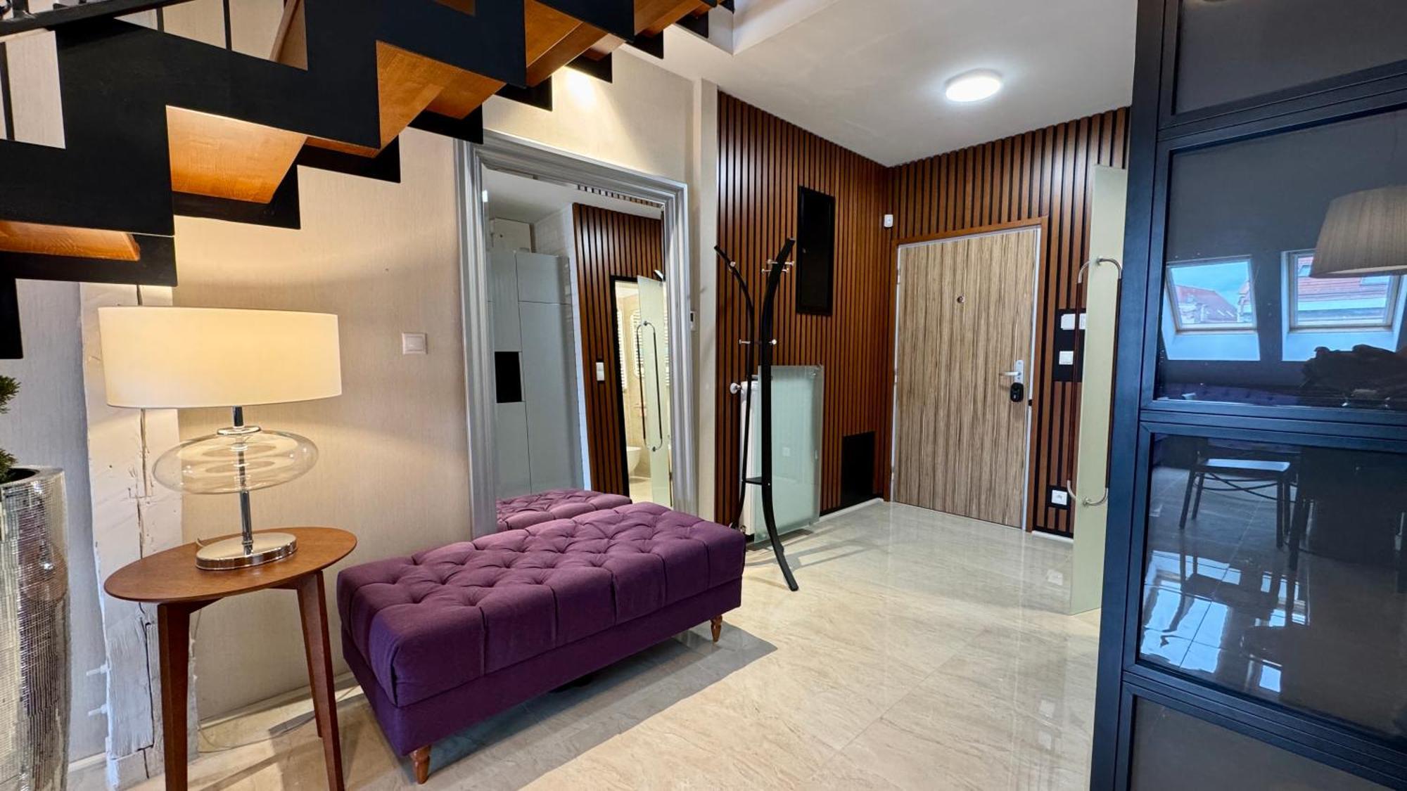 - Hlavna Ulica, Centrum, Netflix, Parking * Kosice